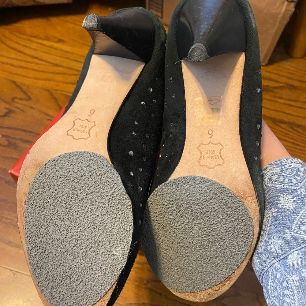 Black Rhinestone Pumps - Picture 4 of 4